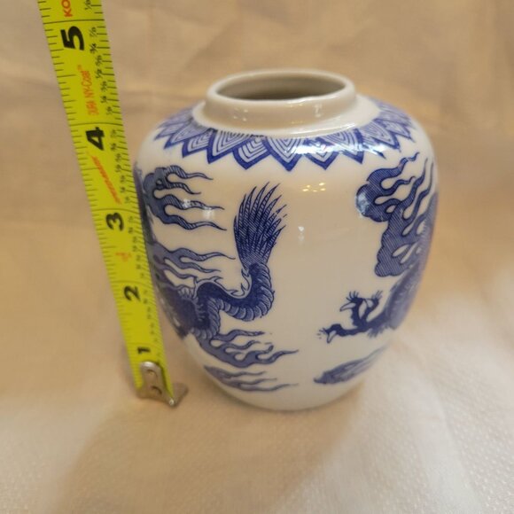 Vintage Japanese Blue & White Porcelain Dragon Vase Decorative Collectible - Picture 7 of 7